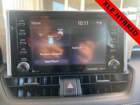 Used 2021 Toyota RAV4 XLE image 19