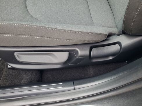 New 2026 Kia K4 LXS image 7