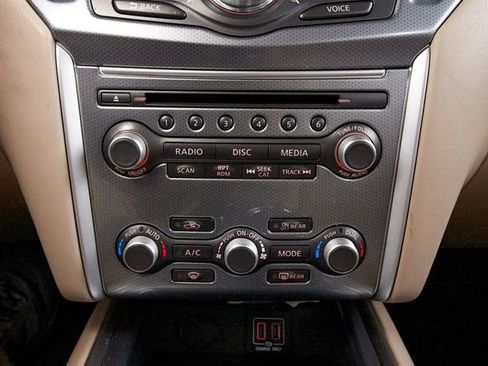 Used 2018 Nissan Pathfinder SL w/ SL Premium Package image 15