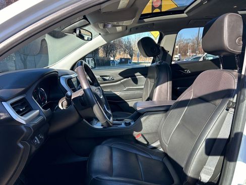 Used 2019 GMC Acadia SLT image 10