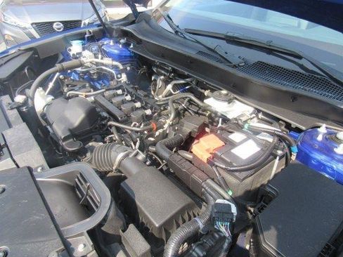 Used 2023 Honda CR-V LX image 40