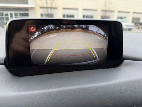 Used 2017 MAZDA CX-5 Touring image 15