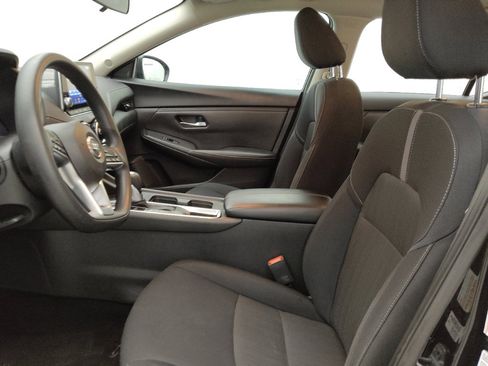 Used 2023 Nissan Sentra SV FWD image 17