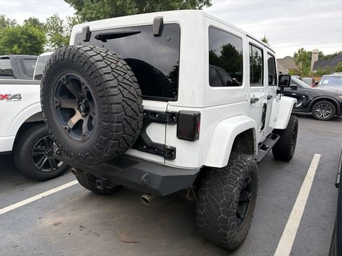 Used 2014 Jeep Wrangler Unlimited Sahara w/ Mopar Chrome Edition Group AWD/4WD image 7