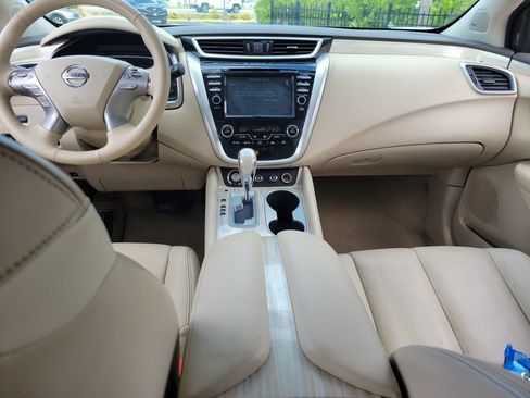Used 2015 Nissan Murano Platinum w/ Platinum Technology Package FWD image 16