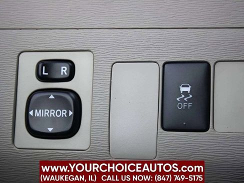 Used 2012 Toyota Sienna LE image 15