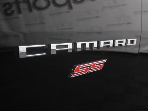 Used 2011 Chevrolet Camaro SS w/ RS Package image 2