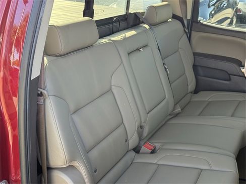 Used 2018 GMC Sierra 1500 SLT image 33