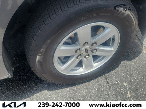 Used 2023 Ford F150 XLT w/ Equipment Group 301A Mid RWD image 7