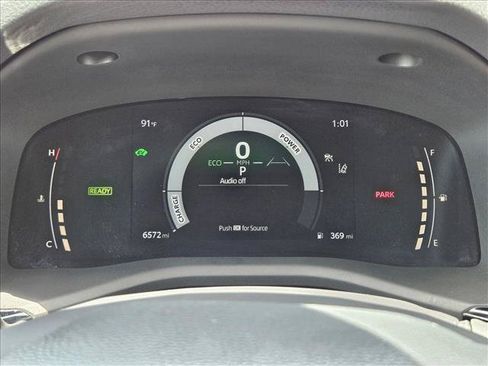 Used 2026 Toyota Camry LE w/ Convenience Package FWD image 10
