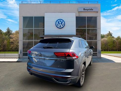 Certified 2023 Volkswagen Atlas Cross Sport SE w/ Black Wheel Package AWD/4WD image 7
