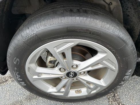 Used 2023 Hyundai Kona SEL FWD image 17