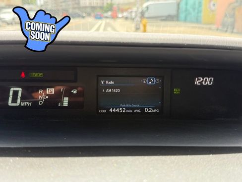 Used 2017 Toyota Prius V Five FWD image 19
