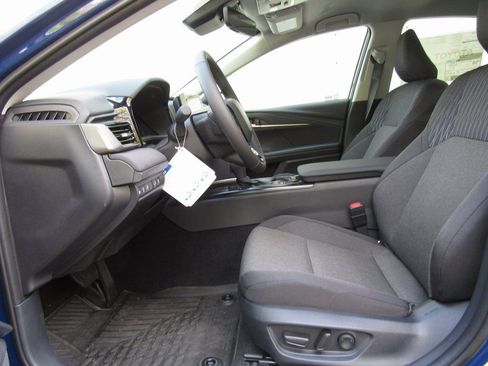 New 2025 Toyota Camry LE w/ Convenience Package AWD/4WD image 11