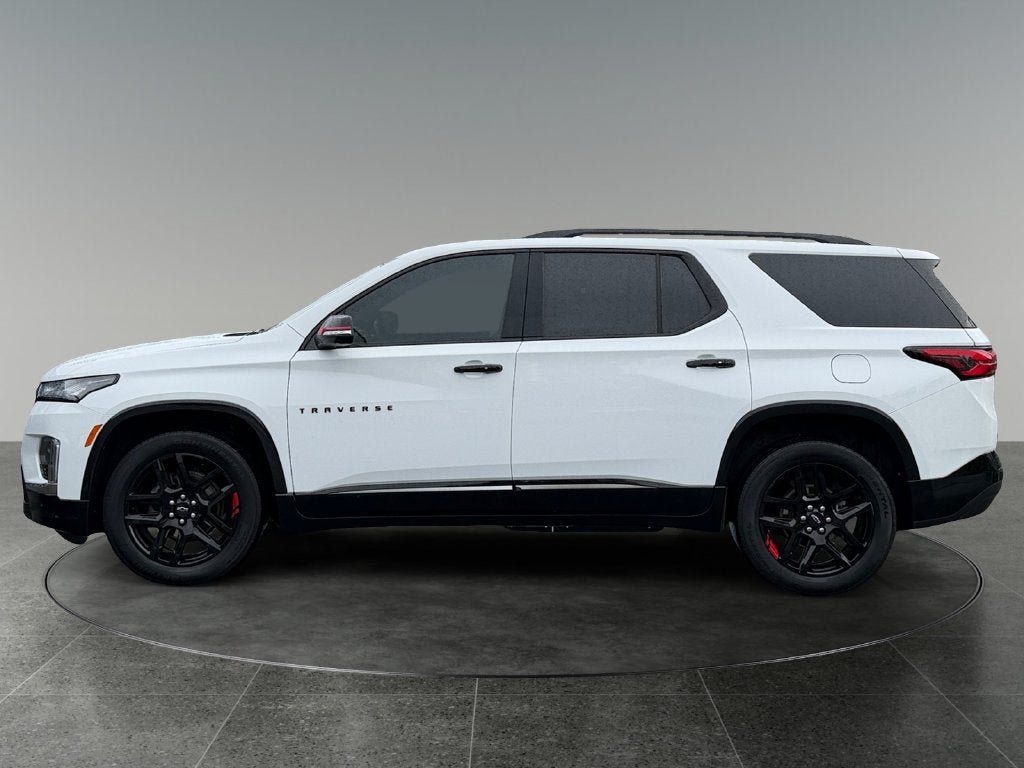 Certified 2023 Chevrolet Traverse Premier w/ Redline Edition AWD/4WD image 6