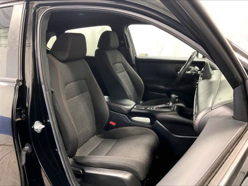 Used 2023 Honda HR-V Sport image 11