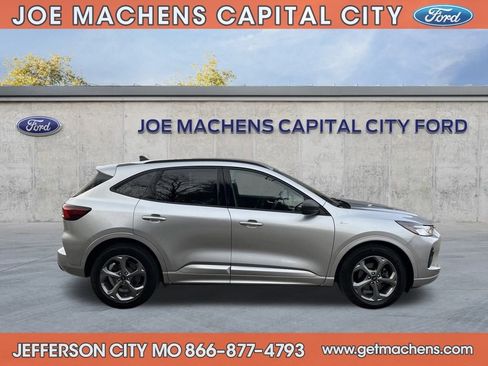 Certified 2023 Ford Escape ST-Line w/ Tech Pack #1 image 5