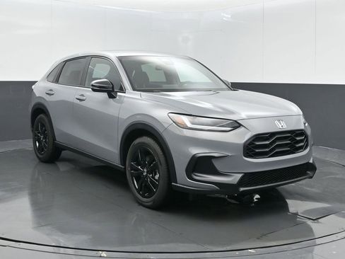 Certified 2026 Honda HR-V Sport image 2