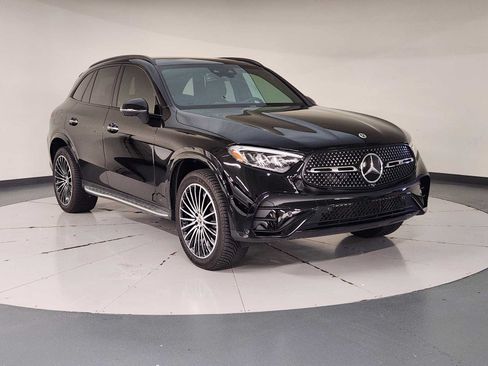 Used 2023 Mercedes-Benz GLC 300 image 7