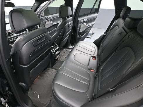 Used 2022 BMW X5 M50i AWD/4WD image 42