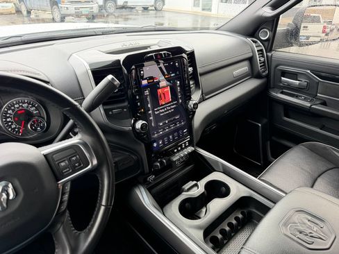 Used 2021 RAM 3500 Laramie AWD/4WD image 12