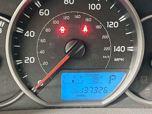 Used 2016 Toyota RAV4 LE FWD image 20