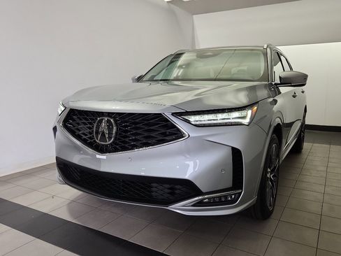 New 2026 Acura MDX SH-AWD w/ Advance Package image 2
