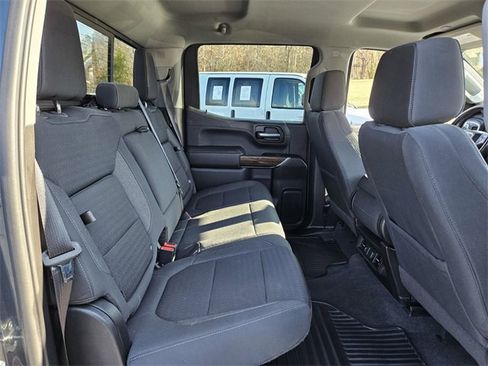 Used 2020 GMC Sierra 1500 SLE w/ SLE Value Package image 15
