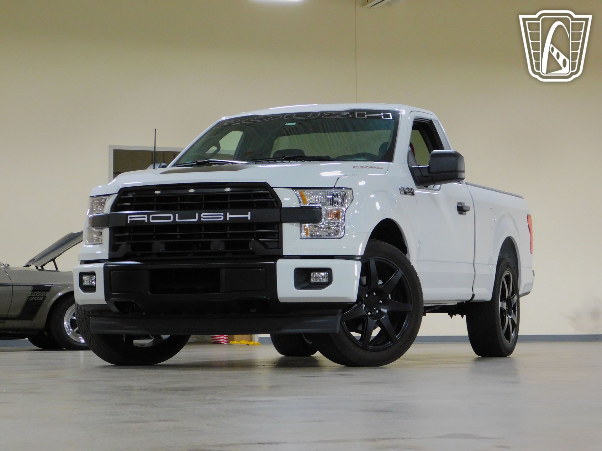 Used 2017 Ford F150 XL w/ Equipment Group 101A Mid RWD image 2