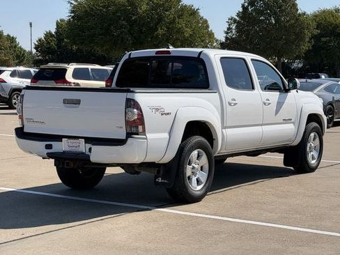 Used 2012 Toyota Tacoma 4x4 Double Cab w/ TRD Sport Pkg image 4