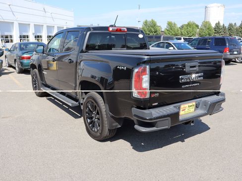 Used 2022 GMC Canyon Elevation w/ Elevation Premium Package AWD/4WD image 4