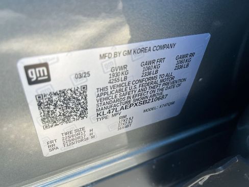 Used 2025 Buick Envista Preferred FWD image 28