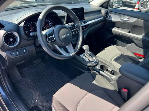 Certified 2023 Kia Forte LXS w/ LXS Technology Package FWD image 14