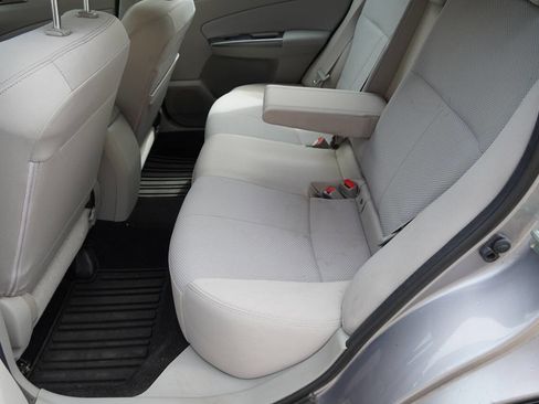 Used 2011 Subaru Forester 2.5X AWD/4WD image 15