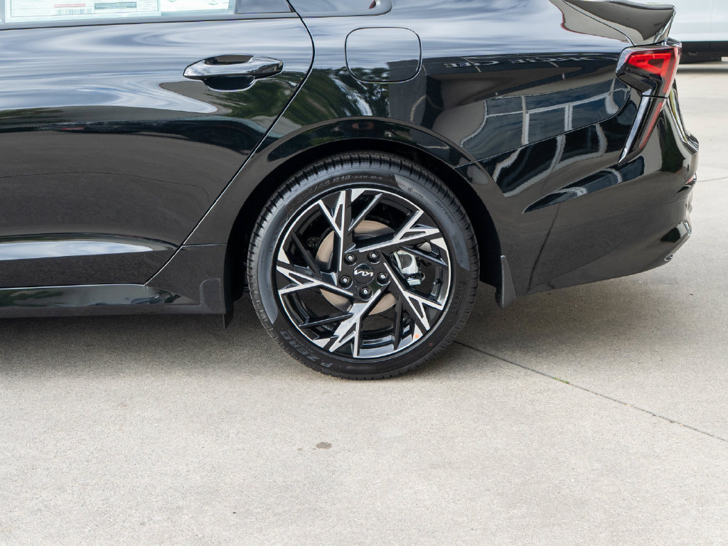 New 2027 Kia K5 GT-Line AWD/4WD image 29