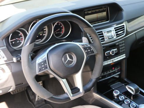 Used 2014 Mercedes-Benz E 63 AMG S-Model image 20