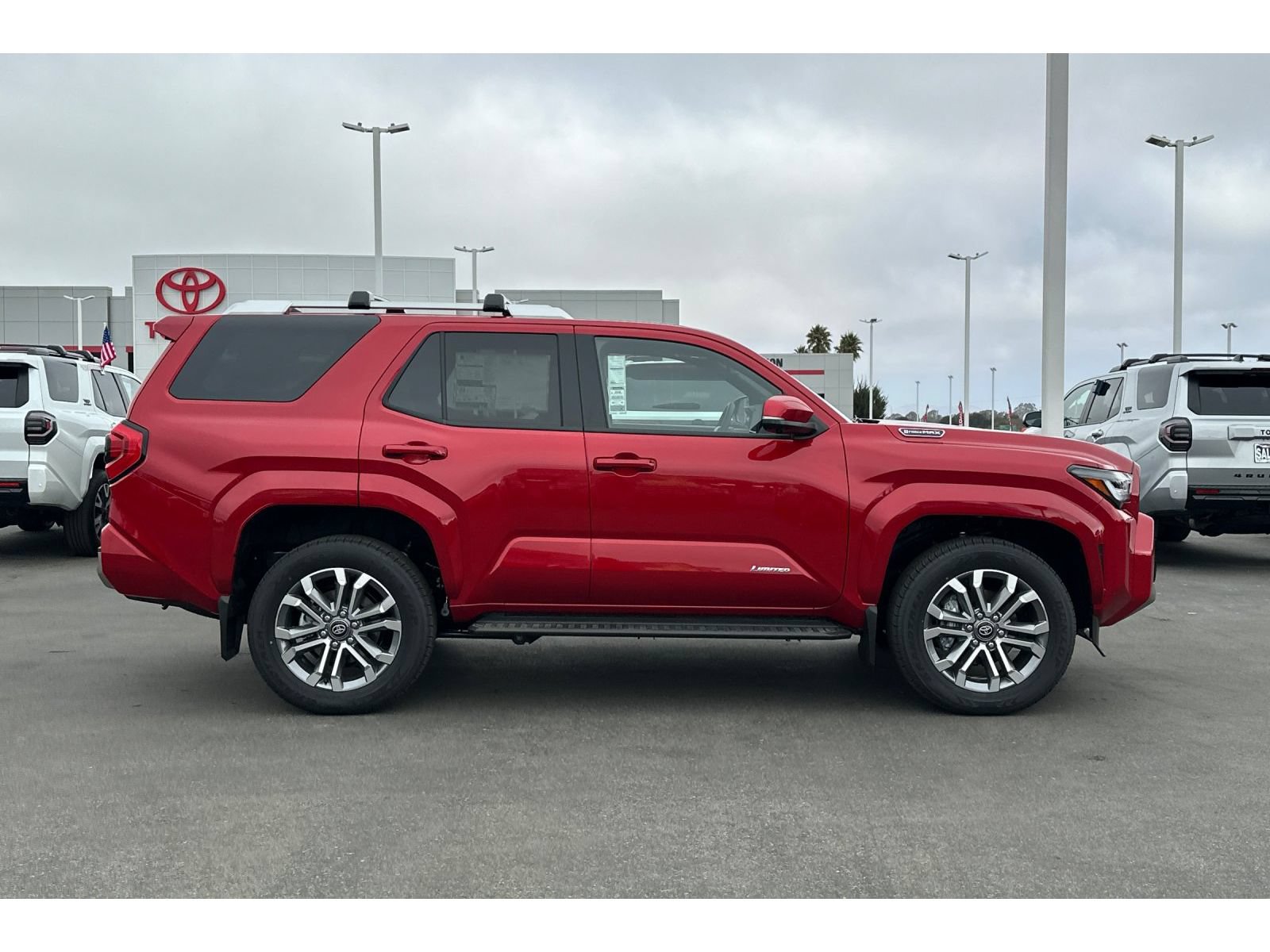New 2026 Toyota 4Runner Limited AWD/4WD image 3