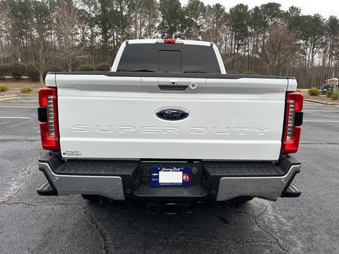 Used 2023 Ford F250 Lariat w/ Chrome Package image 25