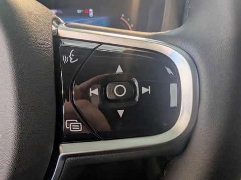 New 2026 Volvo XC60 B5 Plus w/ Protection Package Premier image 18