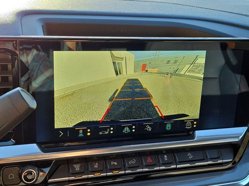 Used 2024 Chevrolet Silverado 2500 High Country w/ High Country Premium Package image 18