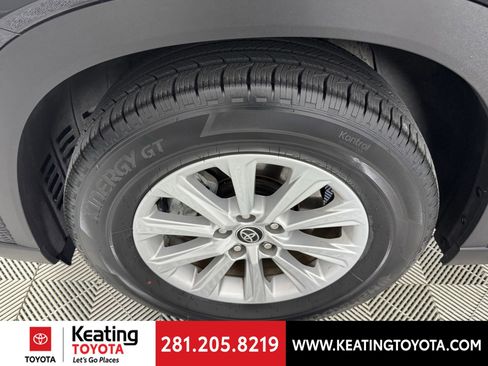 Used 2024 Toyota Grand Highlander XLE image 29