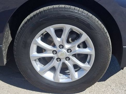 Used 2018 Chevrolet Equinox LS FWD image 25