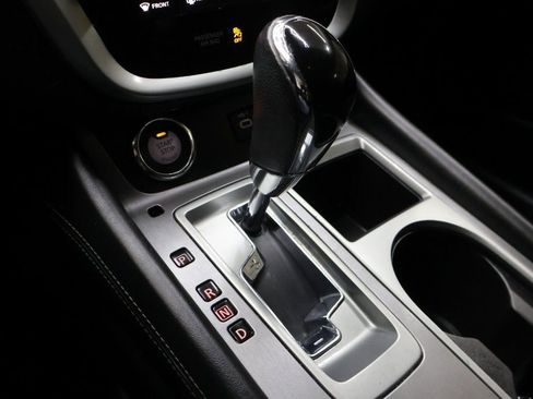 Used 2020 Nissan Murano SV image 23