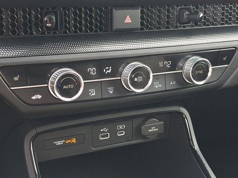Certified 2024 Honda CR-V EX image 17