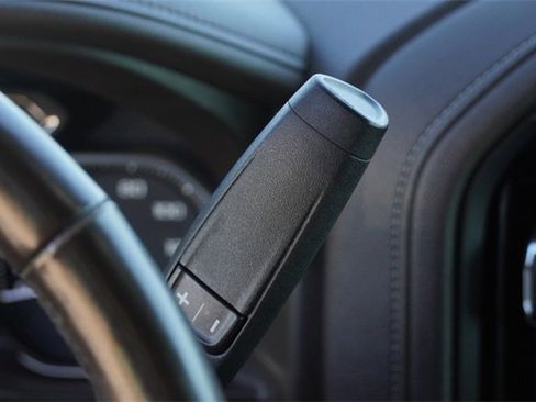 Used 2019 GMC Sierra 1500 SLT image 30