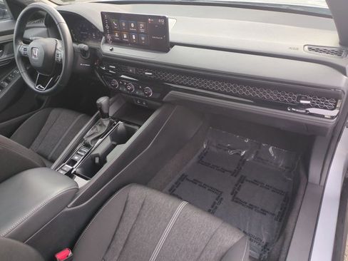 Used 2023 Honda Accord Sport image 22