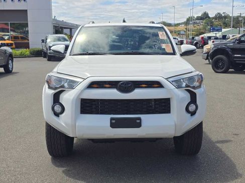 Used 2019 Toyota 4Runner SR5 Premium AWD/4WD image 5