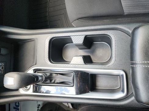 Used 2022 Nissan Sentra SV image 25