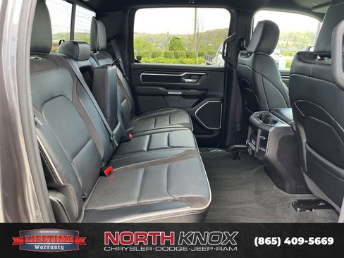 Used 2023 RAM 1500 Laramie AWD/4WD image 22