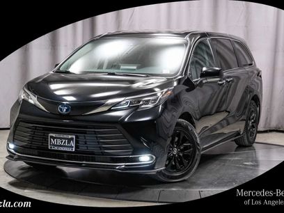 Used 2023 Toyota Sienna XLE